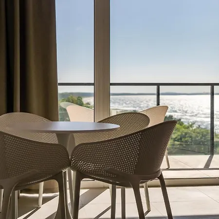 Aquamarina Prima Holiday Studios By The Beach By Noclegi Renters Miedzyzdroje Exterior photo