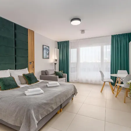 Aquamarina Prima Holiday Studios By The Beach By Noclegi Renters Miedzyzdroje Exterior photo