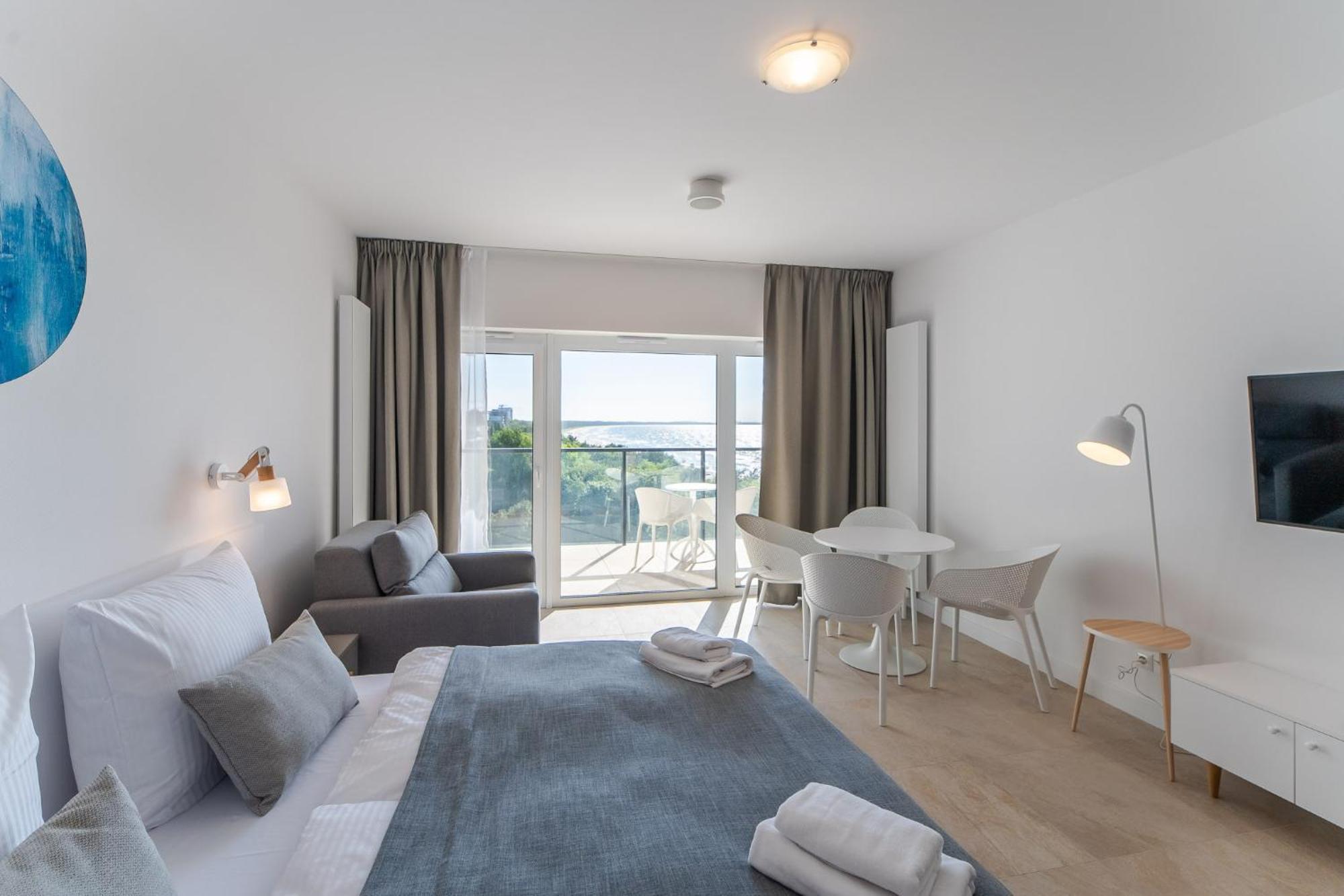 Apartment Aquamarina Prima By The By Renters